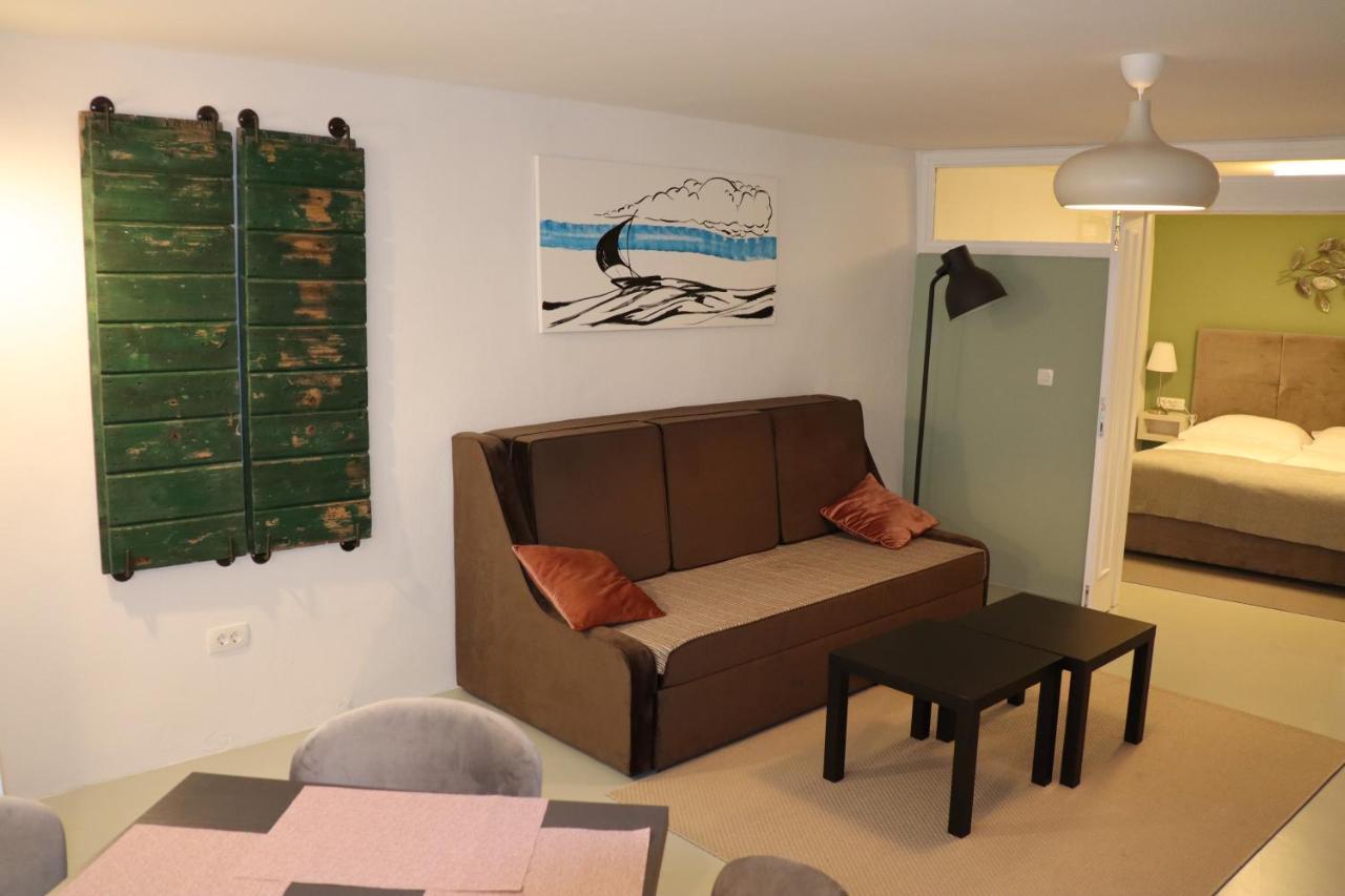 Apartment Adriatico Eterno 2 Ровин Екстериор снимка