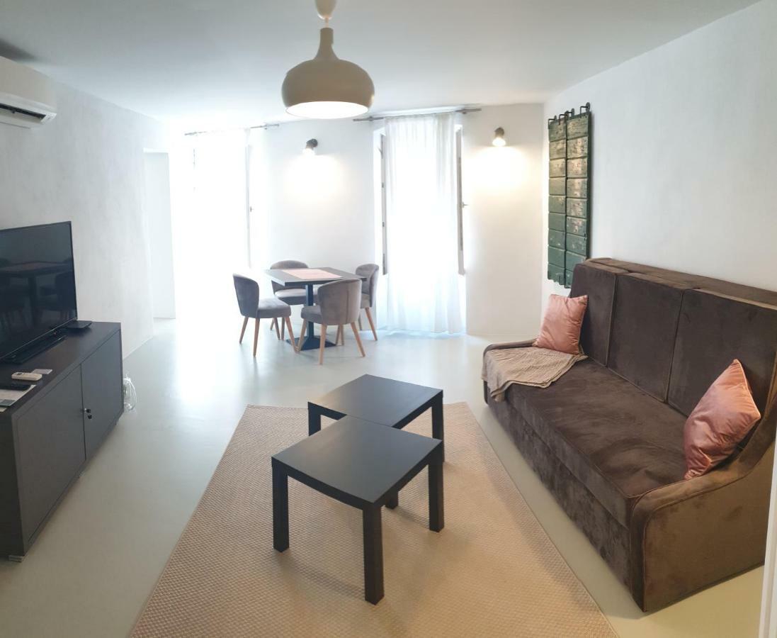 Apartment Adriatico Eterno 2 Ровин Екстериор снимка